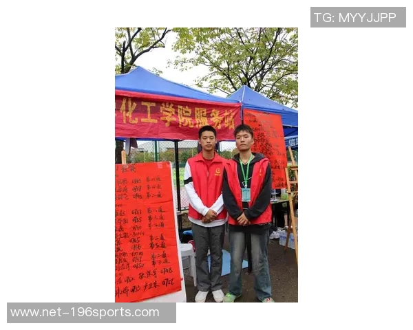 中国与韩国足球对抗赛展现两国体育文化交流与竞争的精彩瞬间